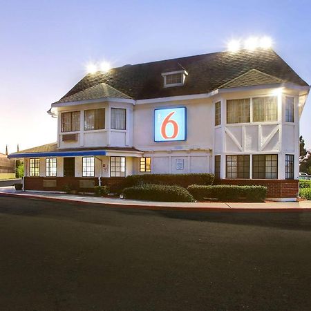 Motel 6-Fremont, Ca - North Екстер'єр фото